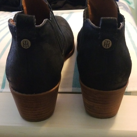 Tommy Hilfiger black ankle boots size 10 - Picture 4 of 7